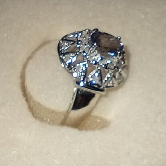 LAST ONE - 10Kt White Gold Tanzanite Diamond Ring - Picture 2 of 5